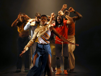 Danse // Matière(s) Première(s) - Cie Par Terre – Anne Nguyen