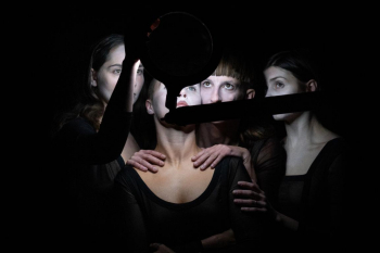 Danse // Portrait / Rebecca Journo - La Pieuvre